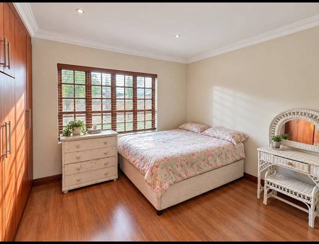 3 BEDROOM HOUSE FOR SALE IN VANDERBIJLPARK SE 8
